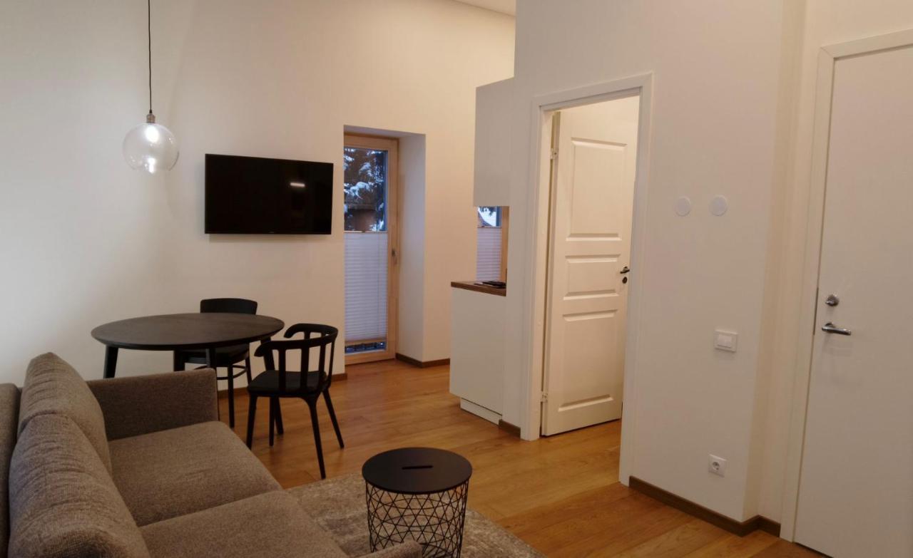 Zalio Kalno Apartamentai カウナス エクステリア 写真
