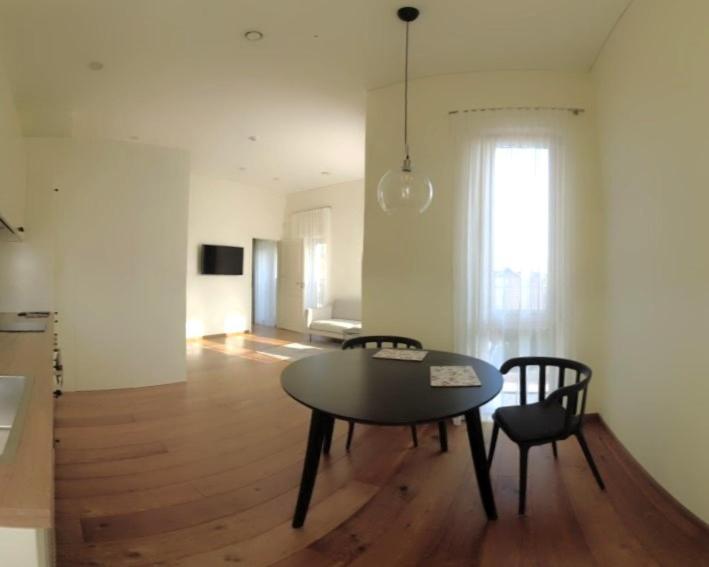 Zalio Kalno Apartamentai カウナス エクステリア 写真