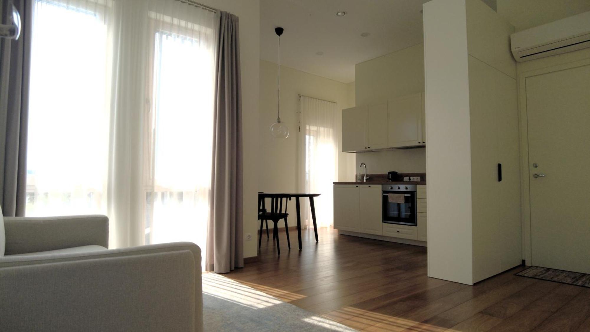 Zalio Kalno Apartamentai カウナス エクステリア 写真