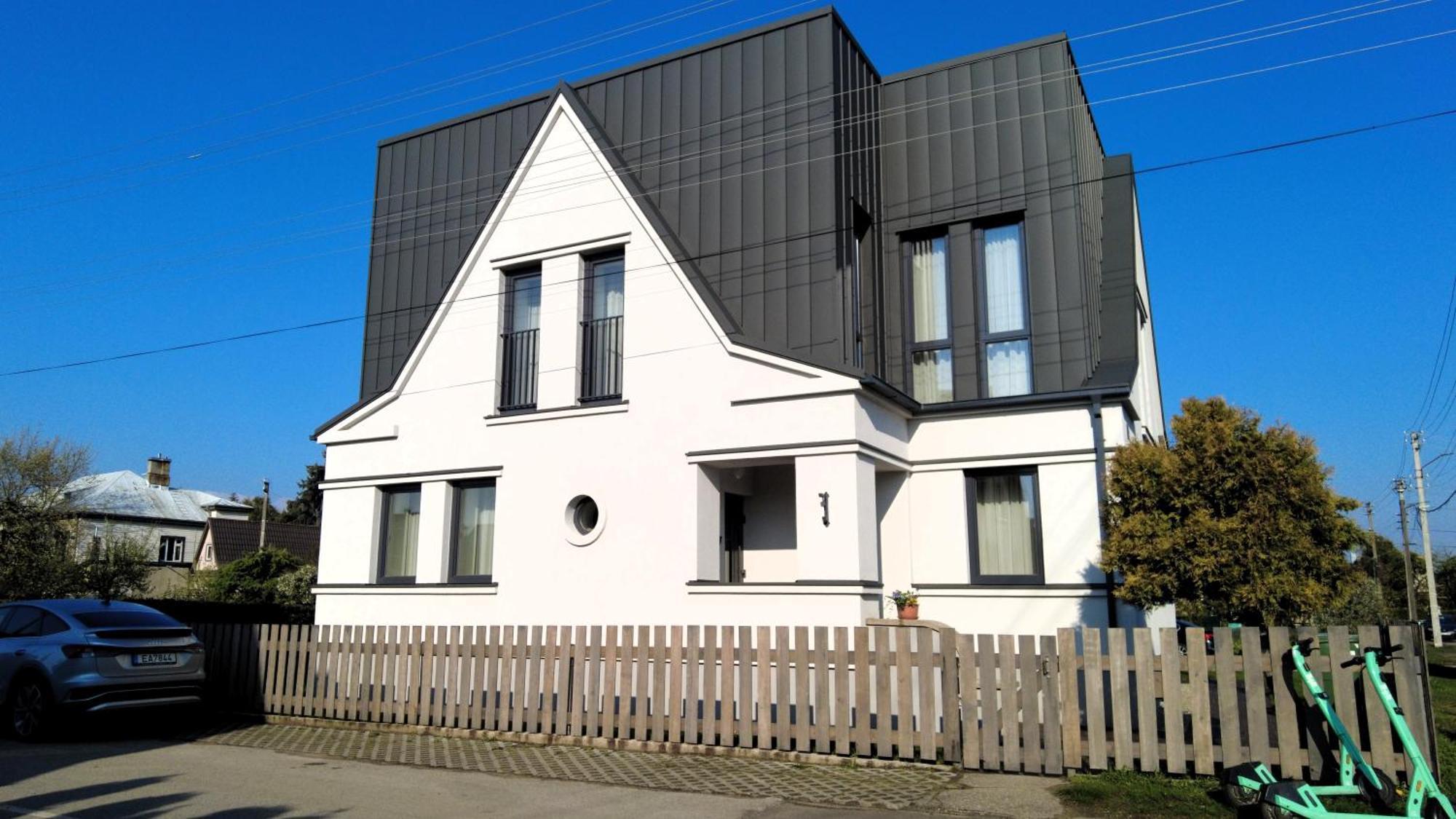 Zalio Kalno Apartamentai カウナス エクステリア 写真
